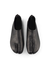 GG 560 נעלי טאבי שחור