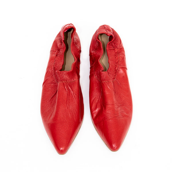 GG 22-08 נעלי שפיץ מחודד אדום